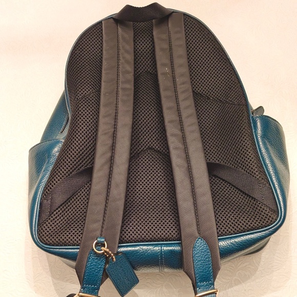 Coach Court Backpack - Picture 6 of 6